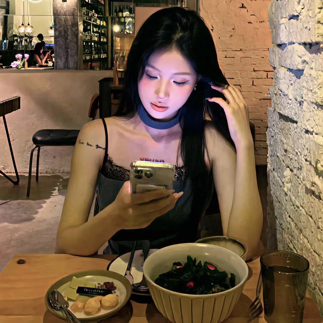 沐浴中的新娘们